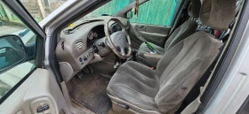 Chrysler Voyager 2.5 CRD, снимка 9