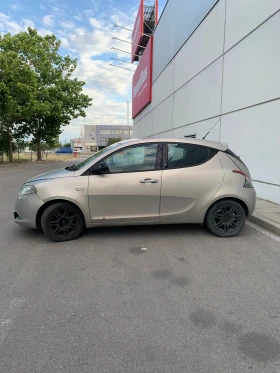 Lancia Ypsilon 0, 9i | Mobile.bg    2