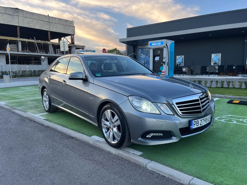 Mercedes-Benz E 350 Avantgarde, снимка 7 - Автомобили и джипове - 47452807