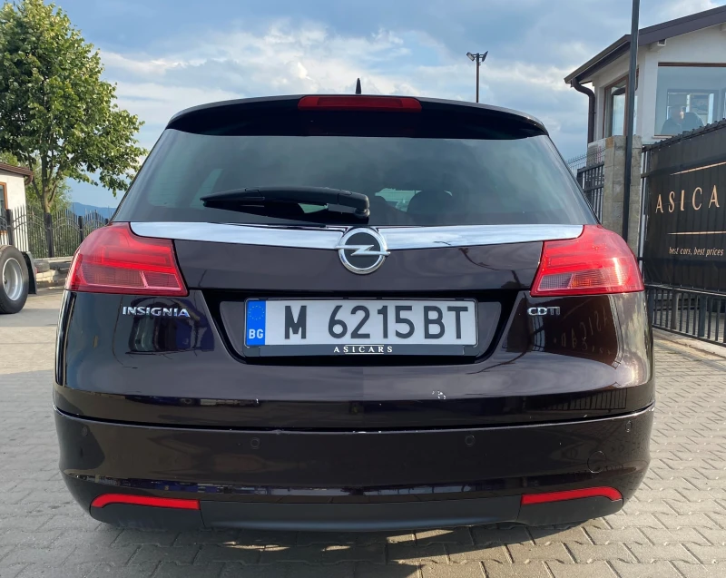 Opel Insignia 2.0D EURO 5A, снимка 4 - Автомобили и джипове - 47181694