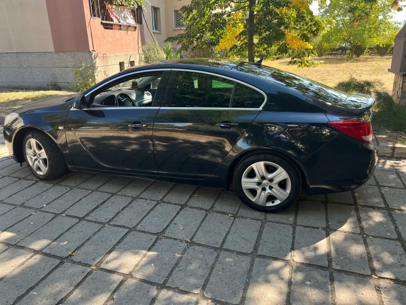 Opel Insignia 2.0, снимка 7 - Автомобили и джипове - 47335225