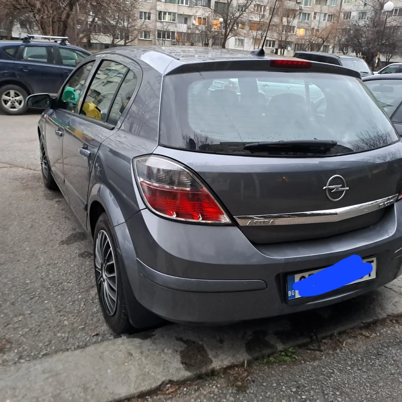 Opel Astra, снимка 11 - Автомобили и джипове - 48045616