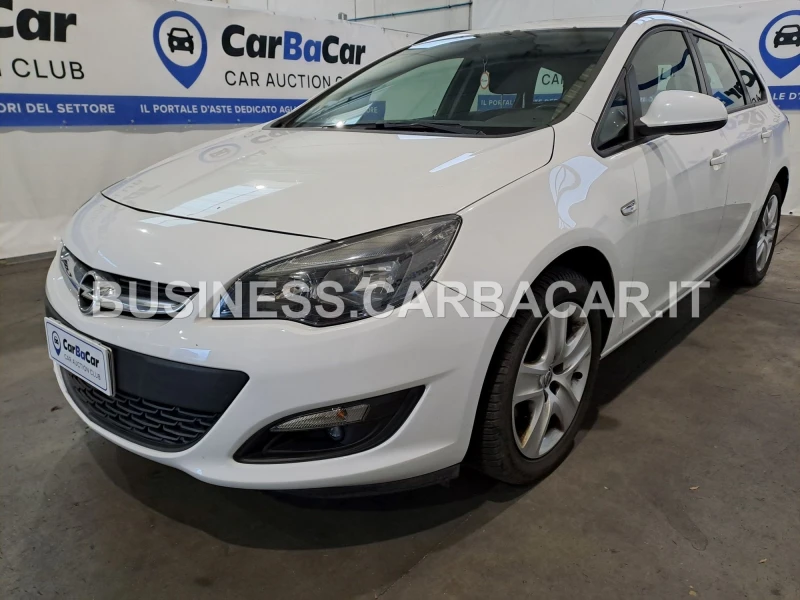Opel Astra, снимка 6 - Автомобили и джипове - 52712433