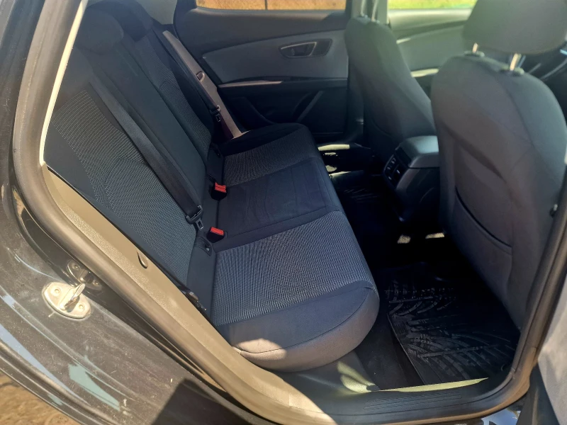 Seat Leon Distronic/Automatic, снимка 11 - Автомобили и джипове - 51064372