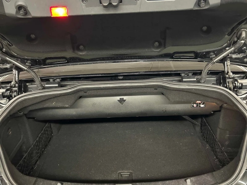 Mercedes-Benz E 400 CARFAX, снимка 13 - Автомобили и джипове - 53188188