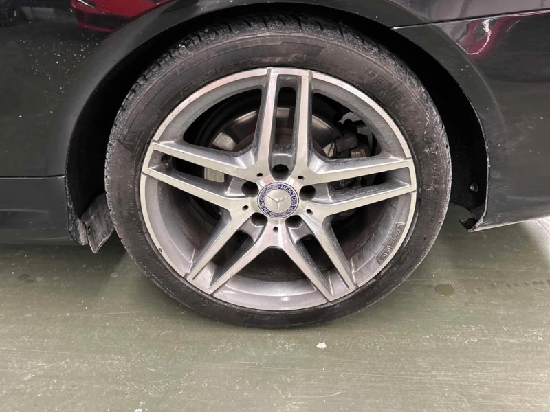 Mercedes-Benz E 400 CARFAX, снимка 7 - Автомобили и джипове - 53188188
