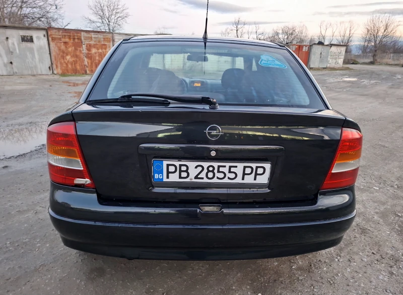 Opel Astra 1.6, снимка 6 - Автомобили и джипове - 53217587