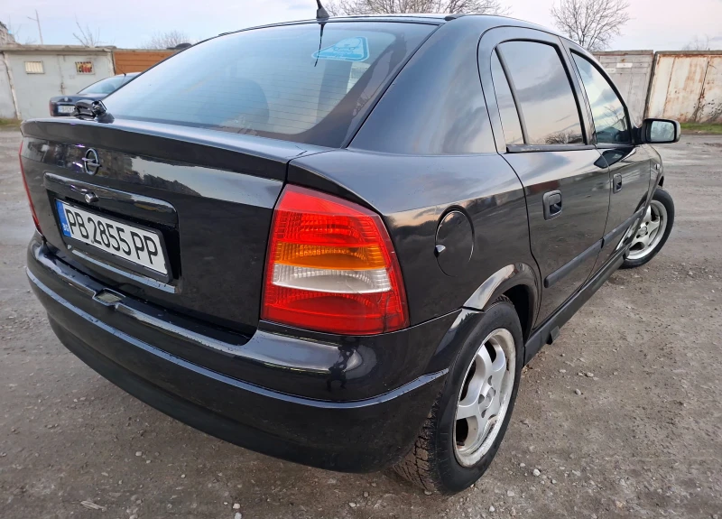 Opel Astra 1.6, снимка 2 - Автомобили и джипове - 53217587