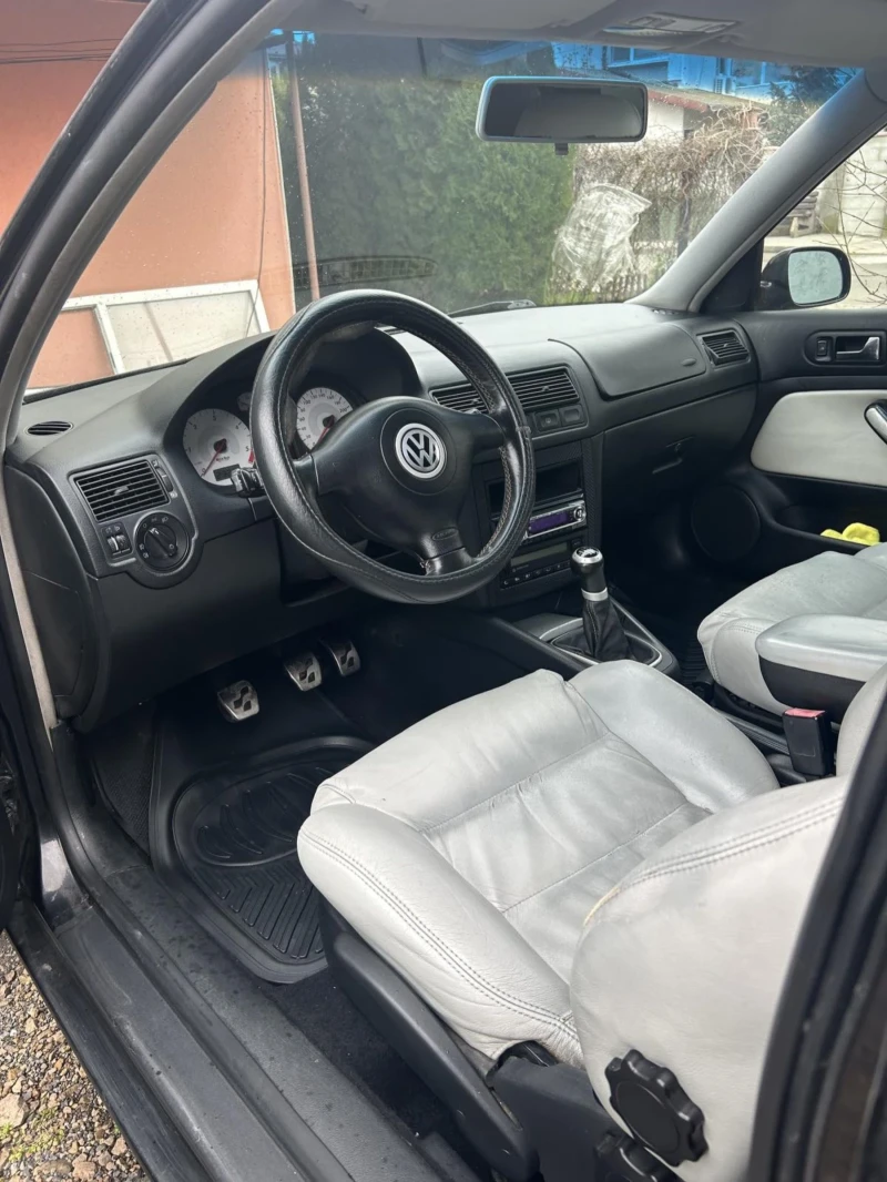 VW Golf, снимка 8 - Автомобили и джипове - 53458632