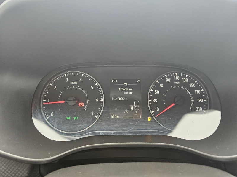 Dacia Sandero 1.0 TCe 90 Stop&Start LPG, снимка 8 - Автомобили и джипове - 53505667