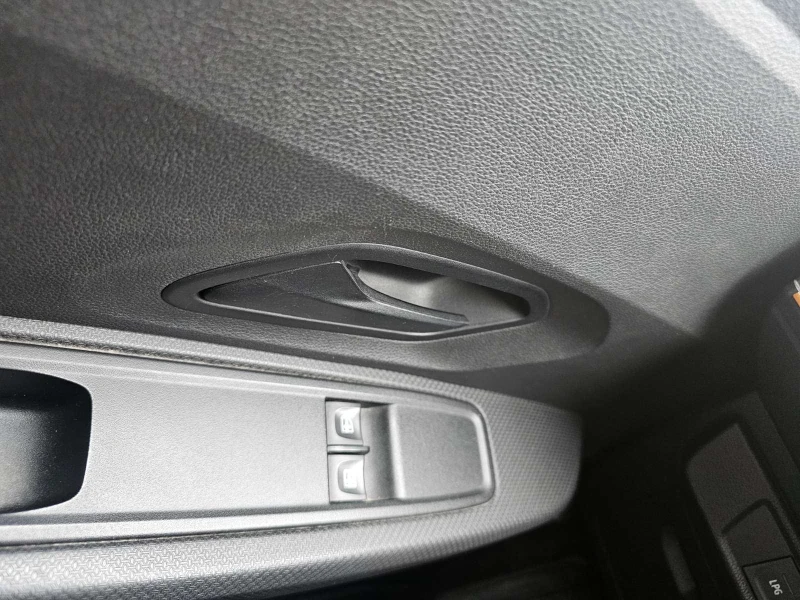 Dacia Sandero 1.0 TCe 90 Stop&Start LPG, снимка 11 - Автомобили и джипове - 53505667