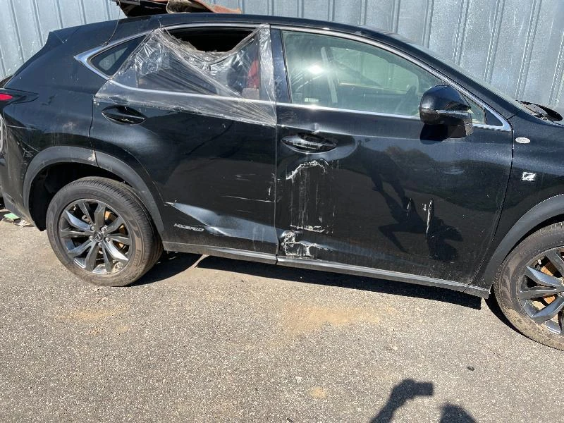 Lexus NX, снимка 9 - Автомобили и джипове - 16076559