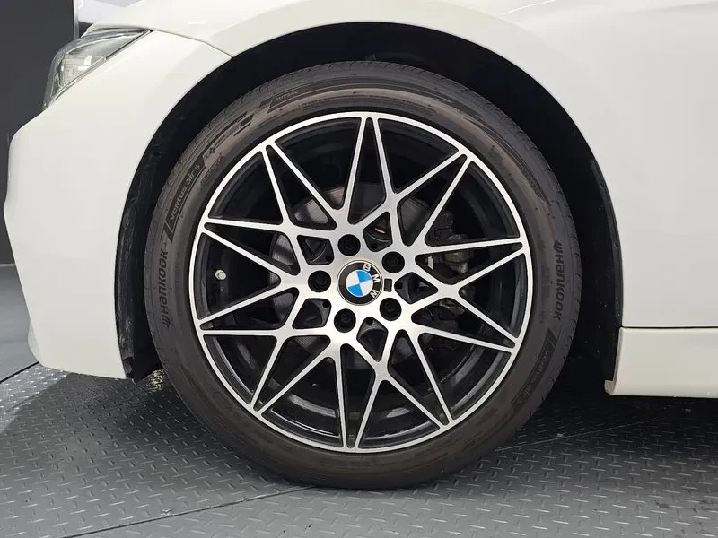 BMW 330 M SPORTS, снимка 5 - Автомобили и джипове - 55925336