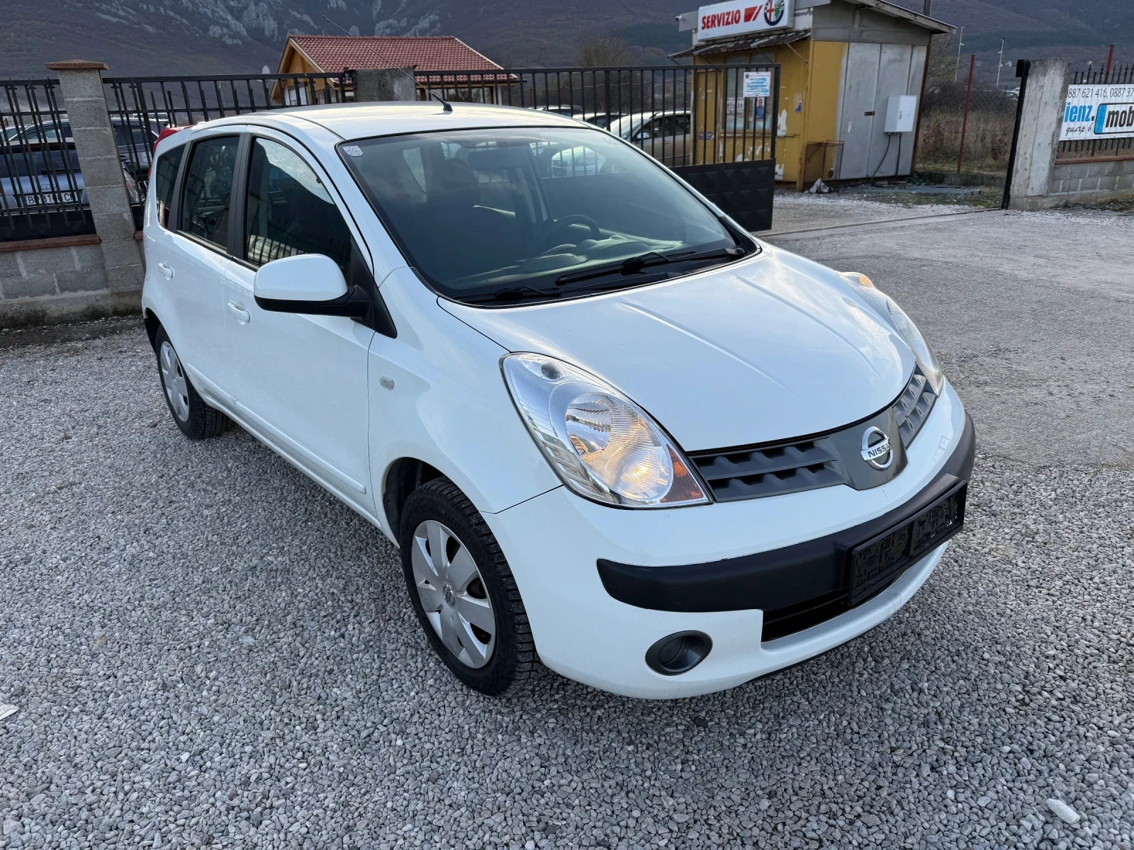 Nissan Note 1.6 I 110 к.с. - изображение 4