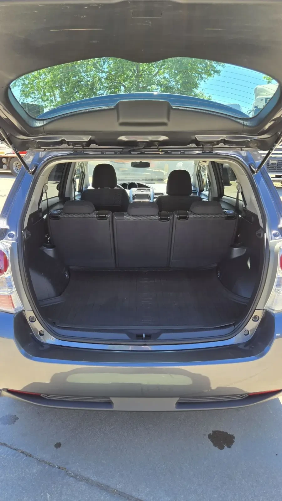 Toyota Corolla verso 1.6 D4D Дизел 120к.с.  - изображение 8