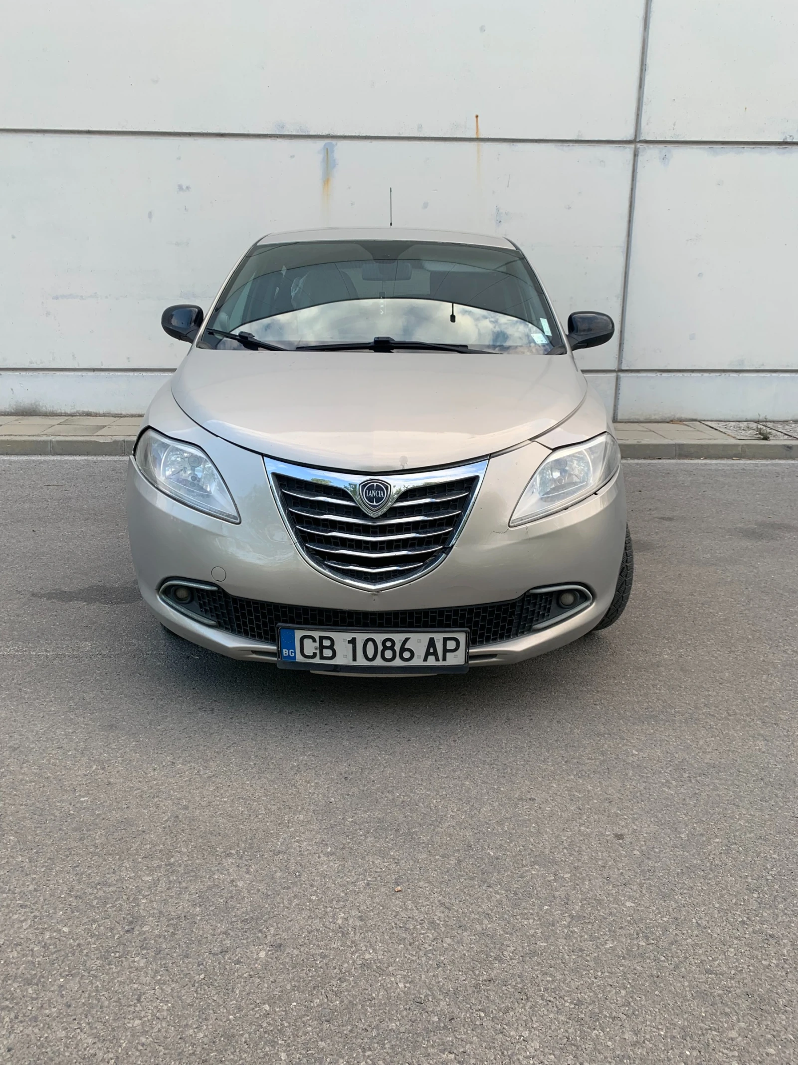 Lancia Ypsilon 0, 9i - изображение 3