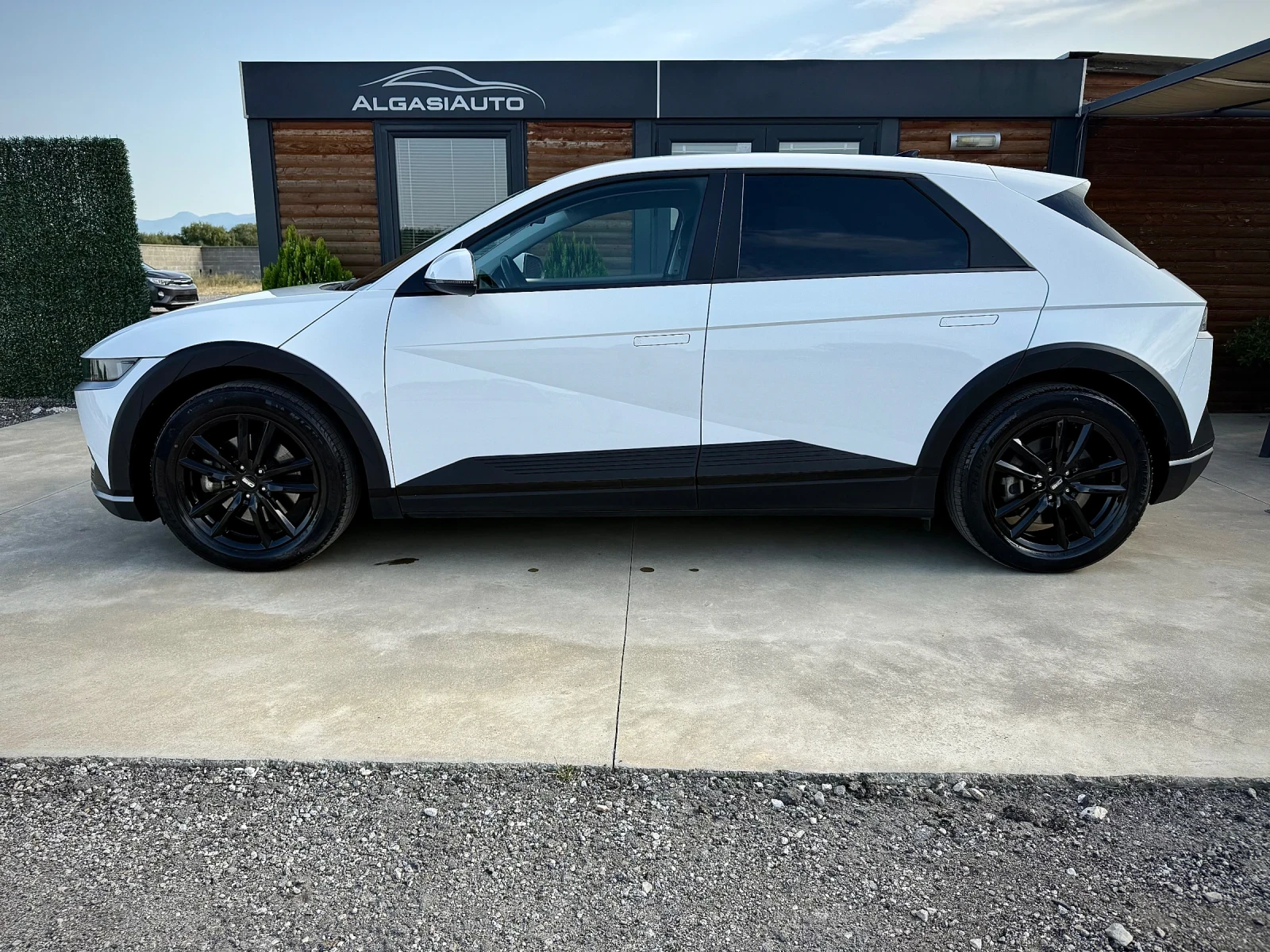 Hyundai Ioniq 5 RWD* Bluelink - изображение 2