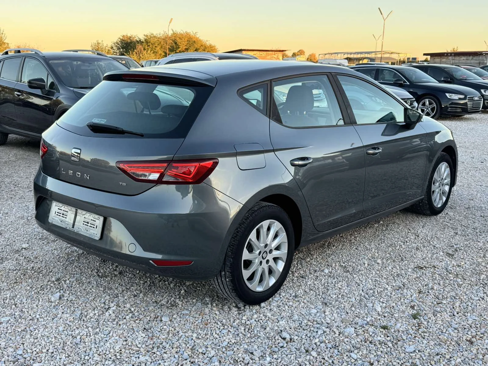 Seat Leon 1.6TDI | Mobile.bg — изображение 4