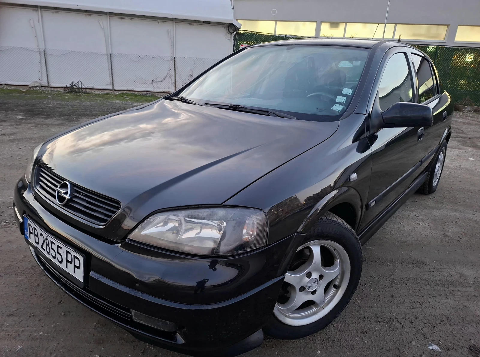 Opel Astra 1.6 - изображение 8
