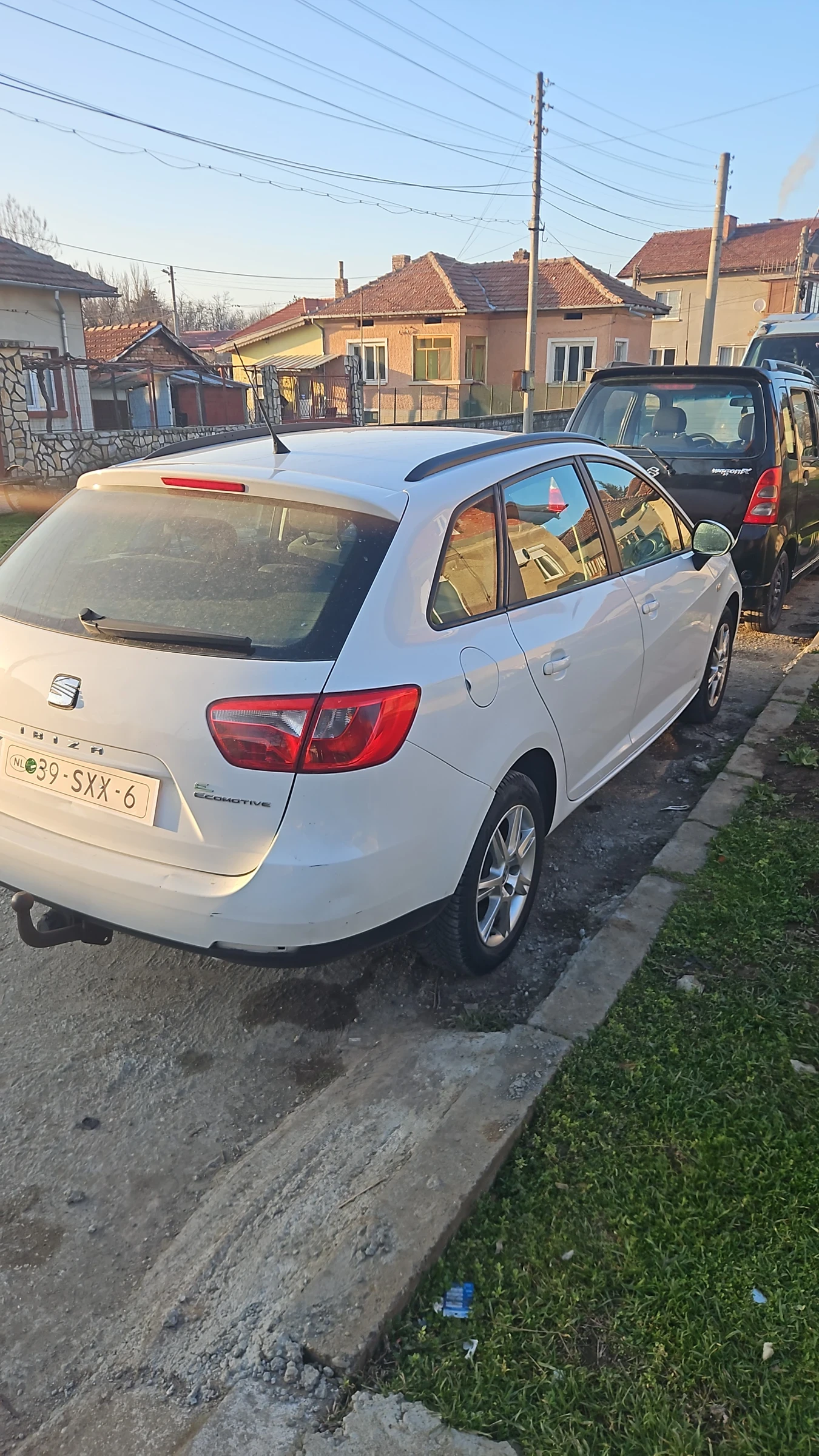 Seat Ibiza, снимка 4 - Автомобили и джипове - 53804124