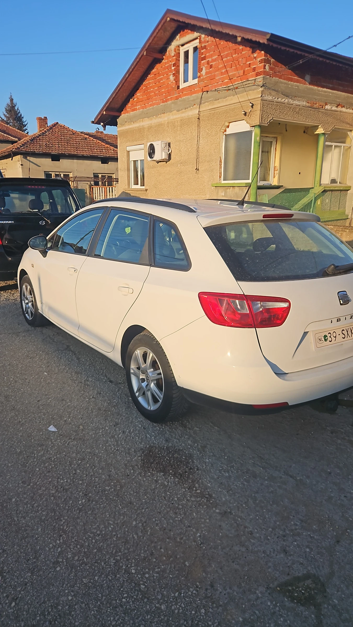 Seat Ibiza, снимка 2 - Автомобили и джипове - 53804124
