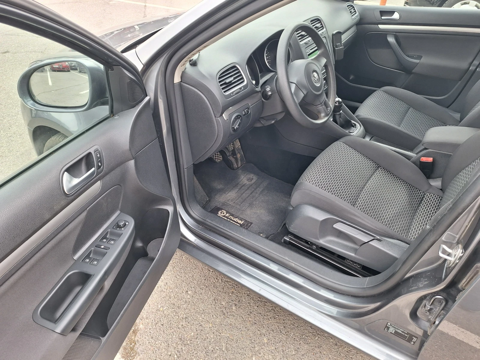 VW Golf Variant 6, снимка 4 - Автомобили и джипове - 53929782