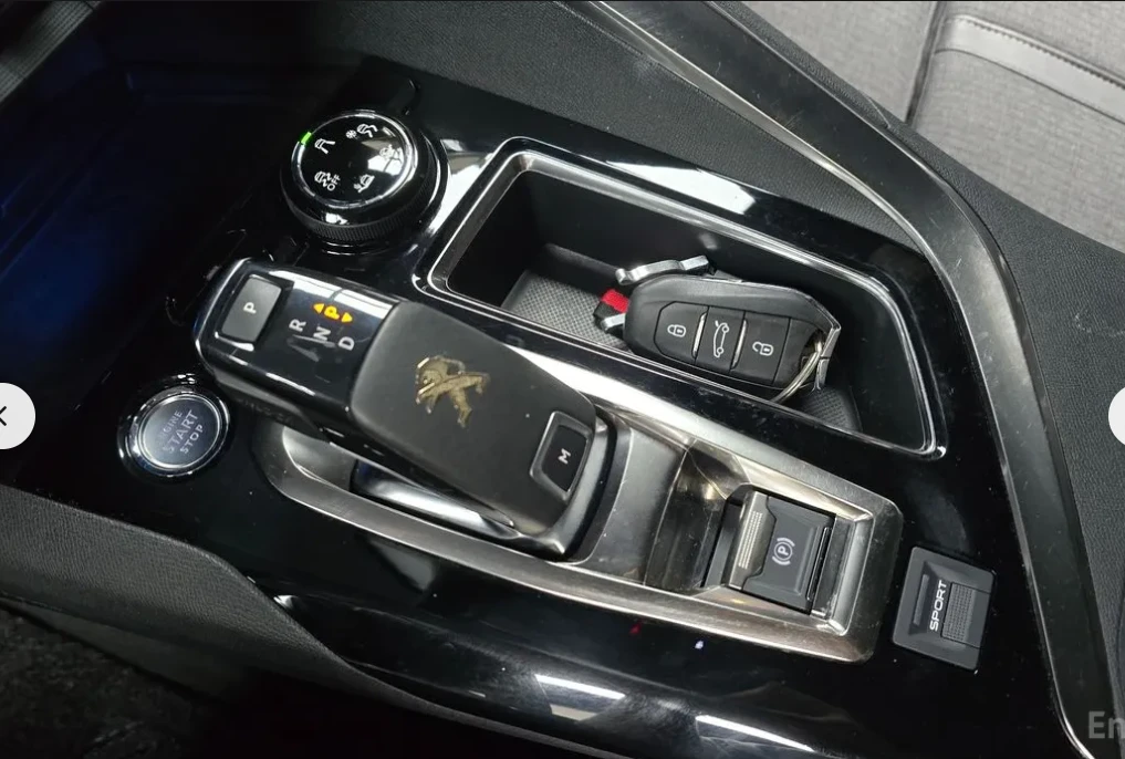 Peugeot 5008 GT LINE* , снимка 7 - Автомобили и джипове - 54060825