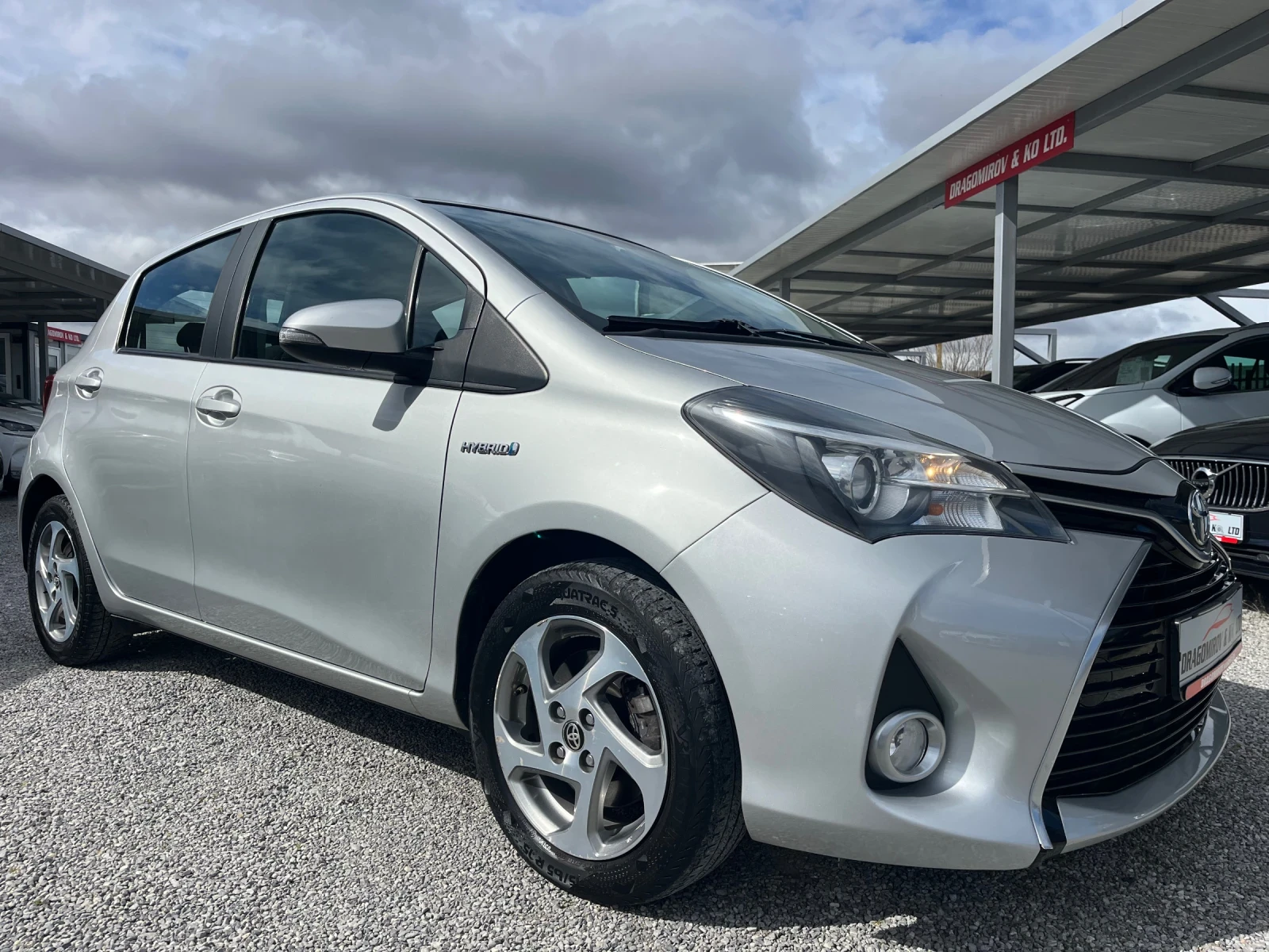 Toyota Yaris 1.5i Hybrid / Active  | Mobile.bg � ����������� 4