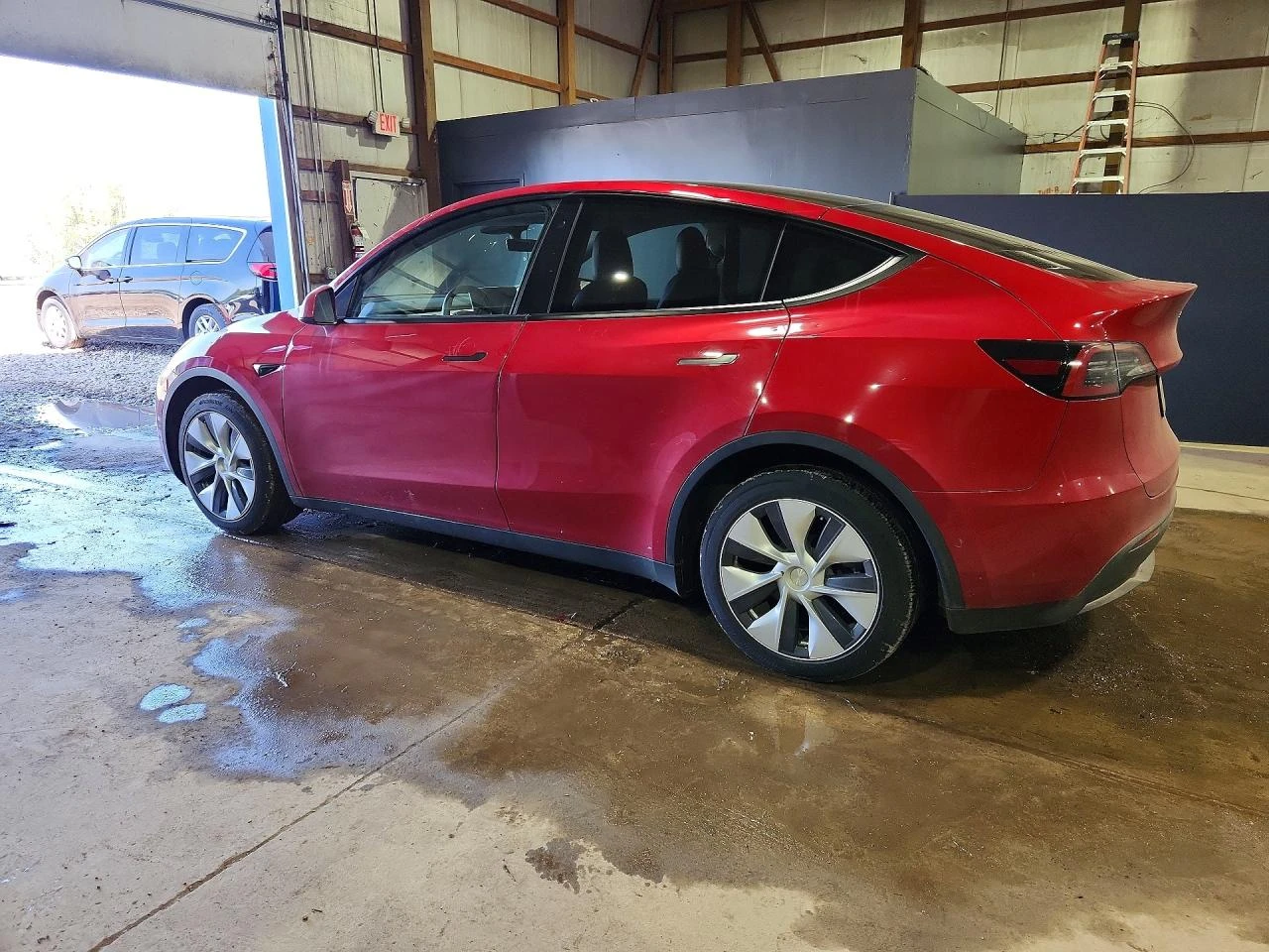 Tesla Model Y DUAL MOTOR | Mobile.bg � ����������� 2