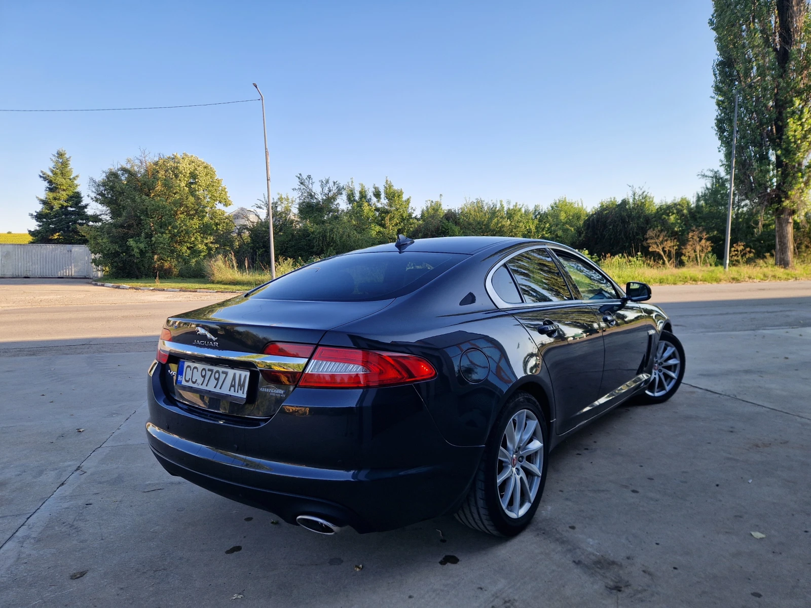 Jaguar Xf Закупуван нов! 200к.с, снимка 5 - Автомобили и джипове - 54773804