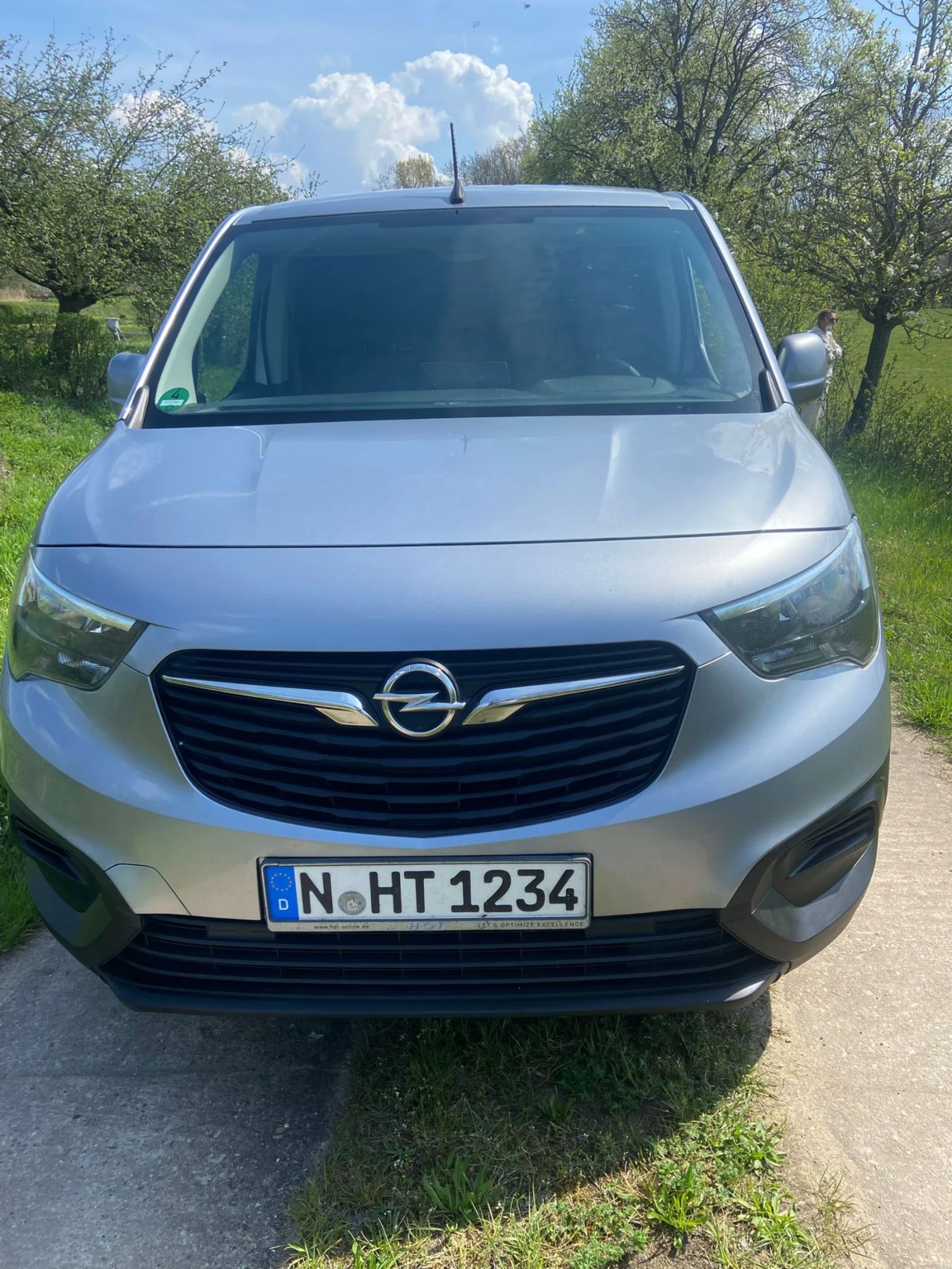 Opel Combo 1.5d, снимка 12 - Автомобили и джипове - 54874316