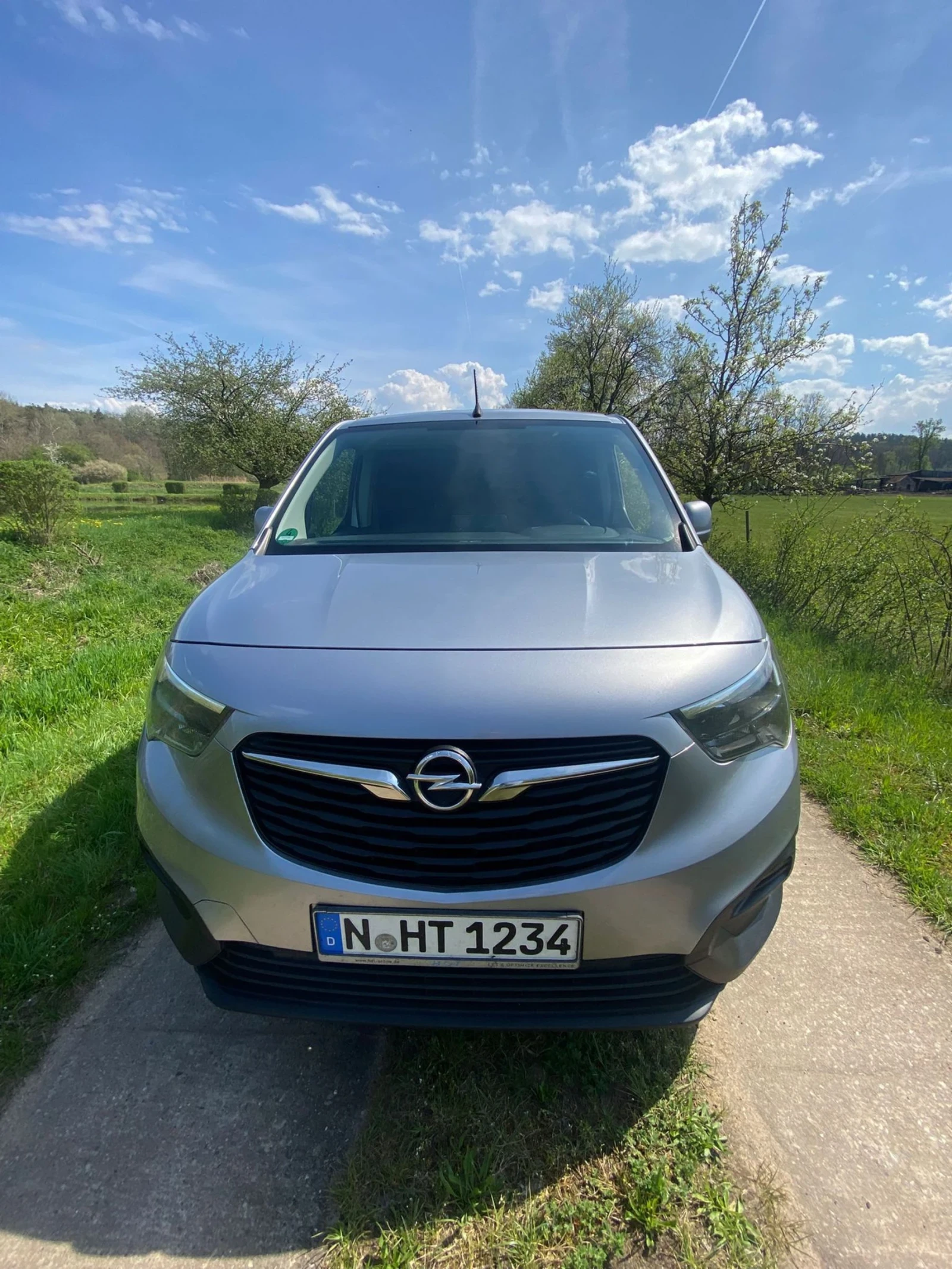 Opel Combo 1.5d, снимка 3 - Автомобили и джипове - 54874316