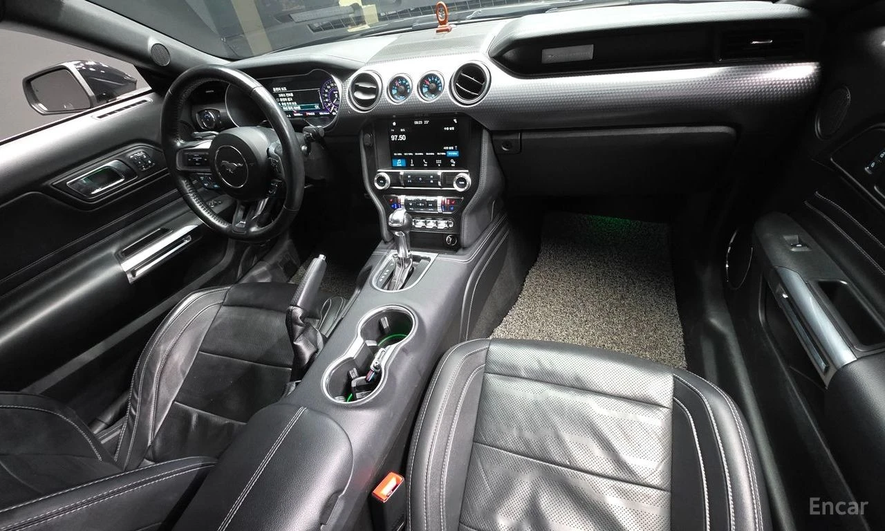 Ford Mustang 2.3 Eco Boost FACE* КОЖА* NAVI* ПОДГРЕВ* ОБДУХВАНЕ, снимка 7 - Автомобили и джипове - 54882048