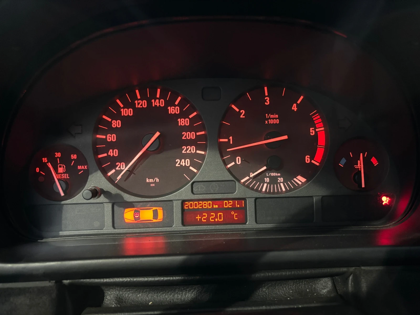 BMW 525, снимка 8 - Автомобили и джипове - 54933734