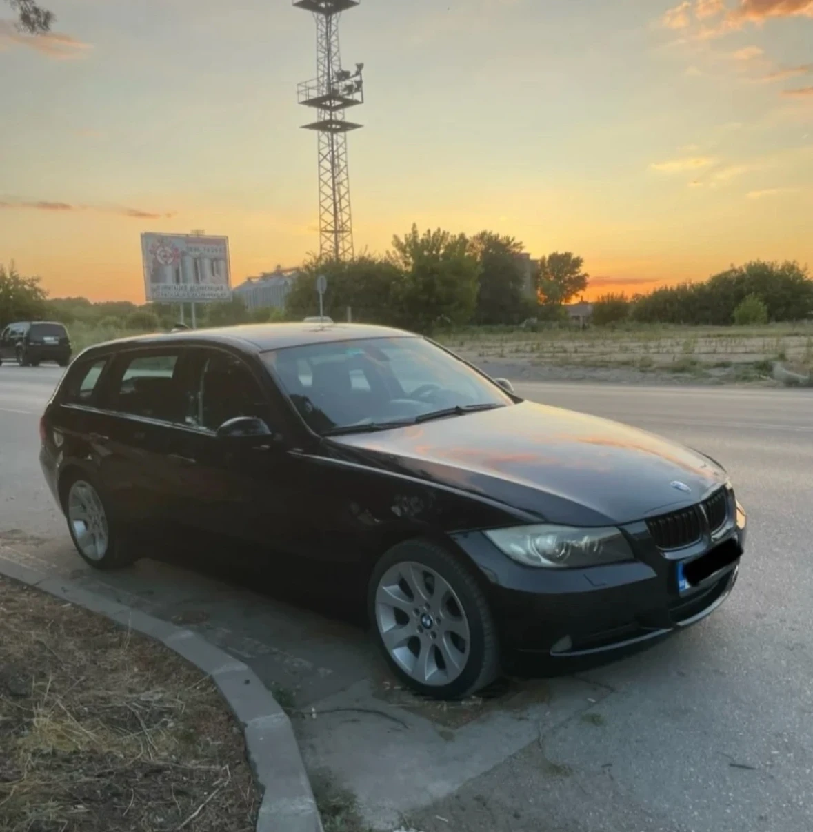 BMW 320, снимка 3 - Автомобили и джипове - 55420938
