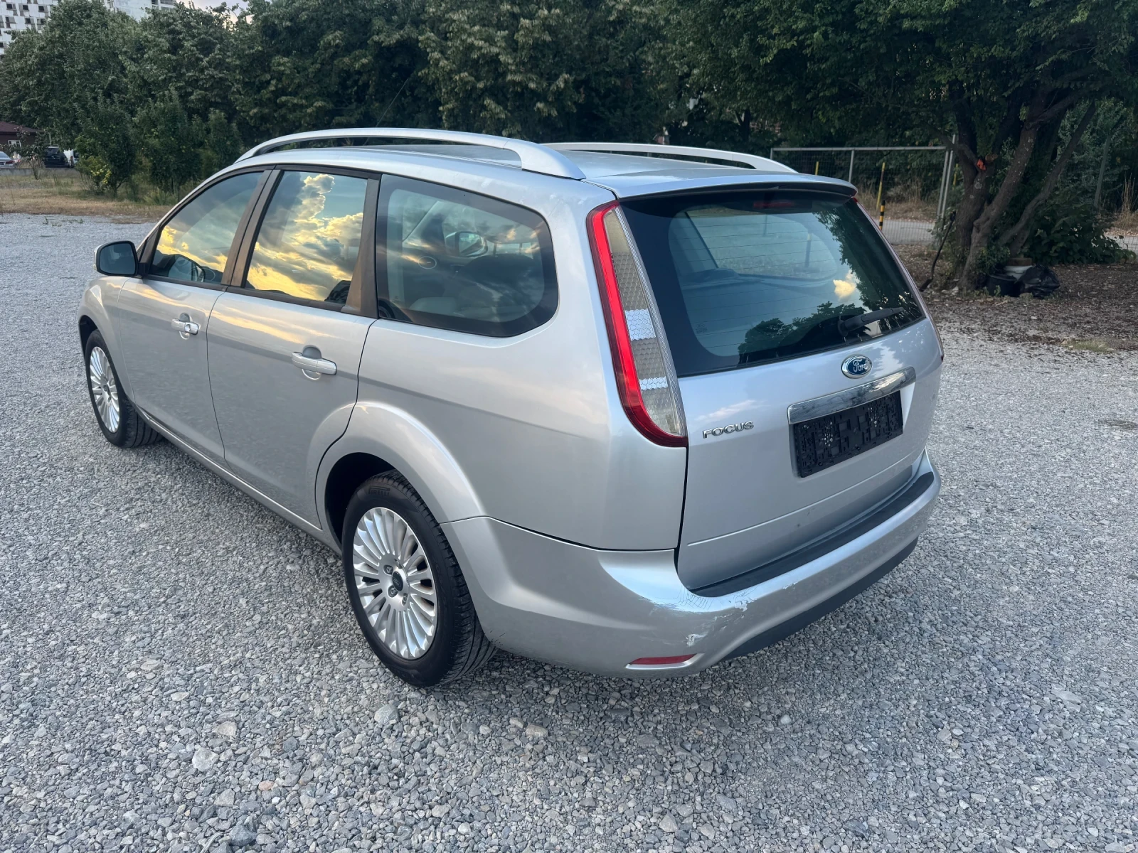 Ford Focus 2.0-LPG , снимка 3 - Автомобили и джипове - 55598459