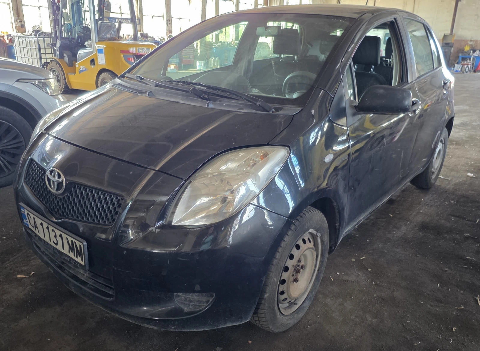 Toyota Yaris D-4D, снимка 2 - Автомобили и джипове - 55835419