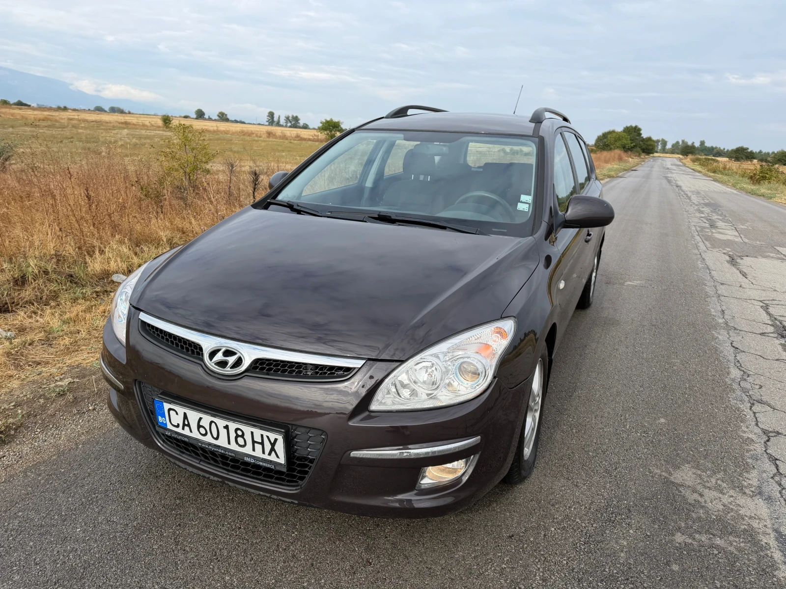 Hyundai I30 Закупен От Hyundai Bulgaria , снимка 2 - Автомобили и джипове - 56240239