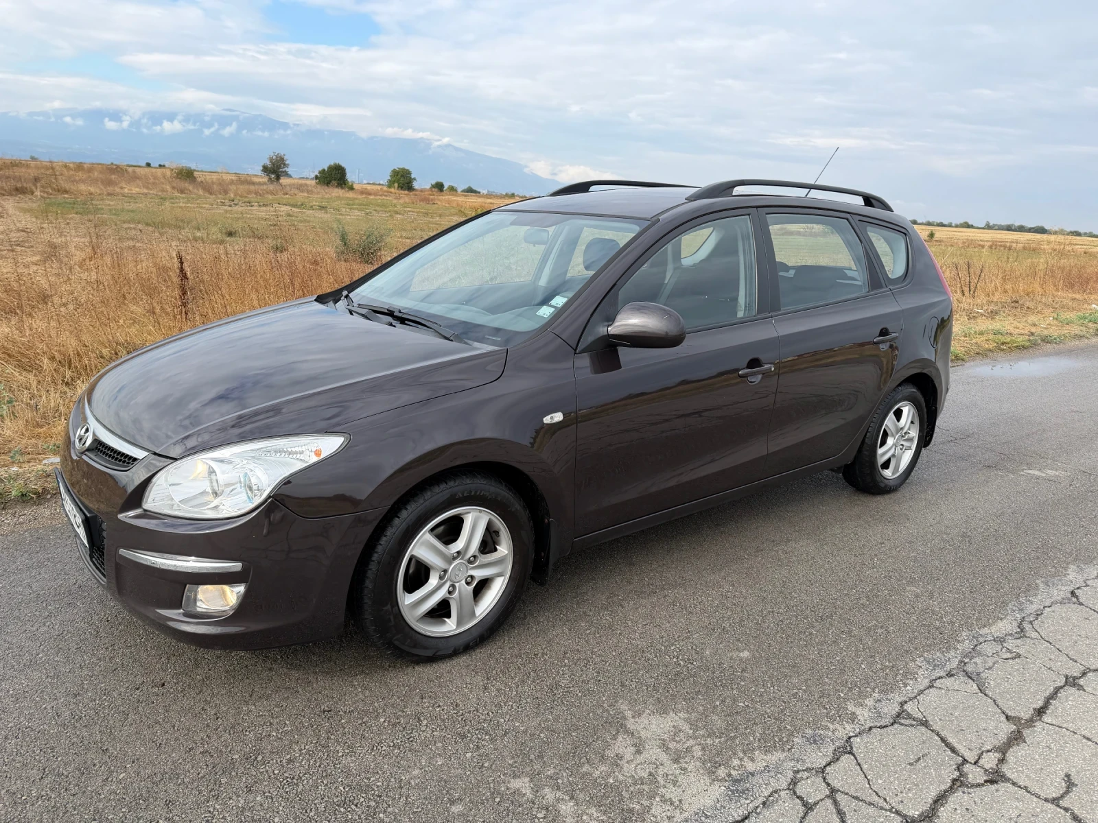 Hyundai I30 Закупен От Hyundai Bulgaria , снимка 4 - Автомобили и джипове - 56240239