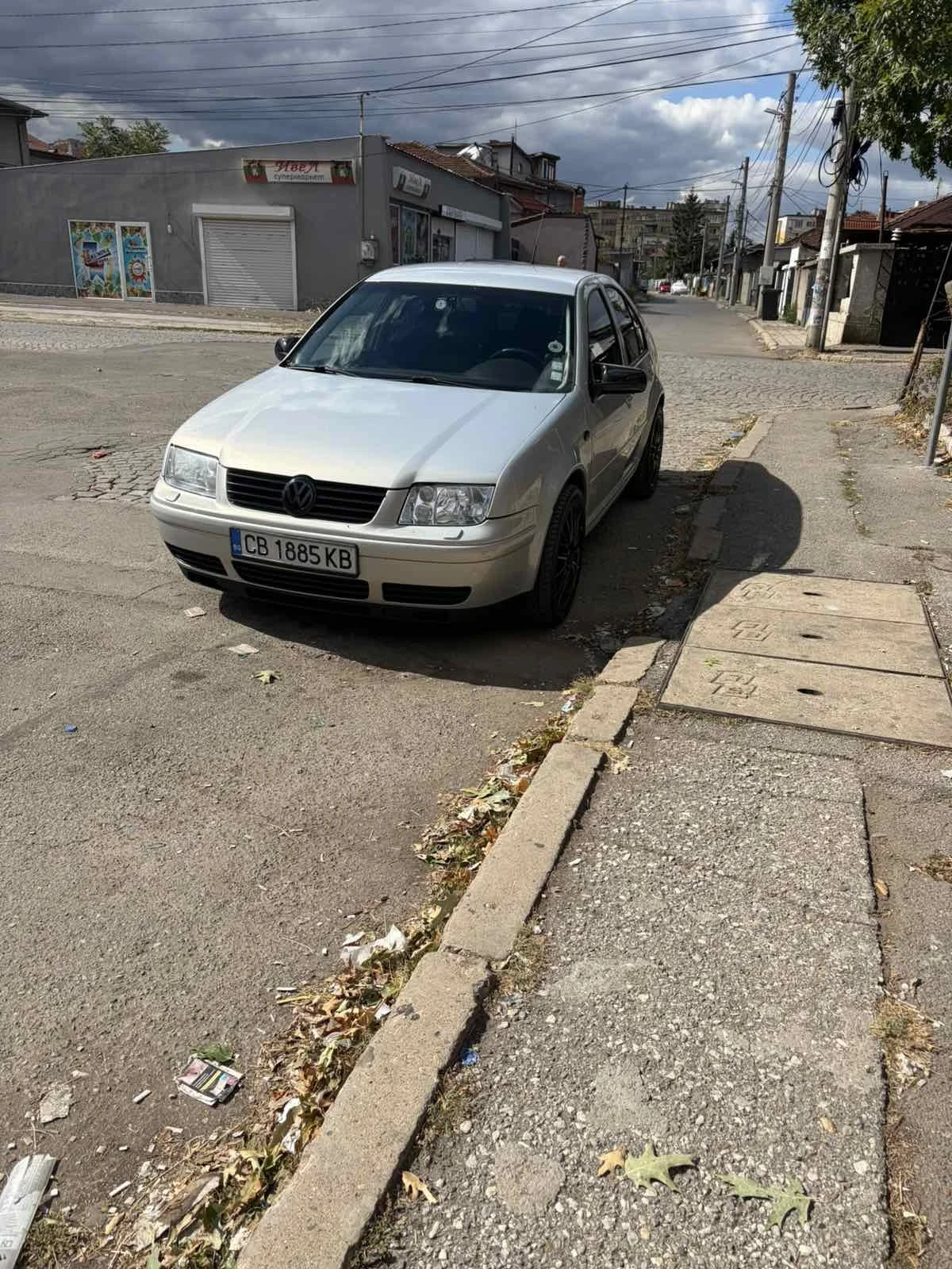 VW Bora 2.3 VR 5, снимка 7 - Автомобили и джипове - 56508713