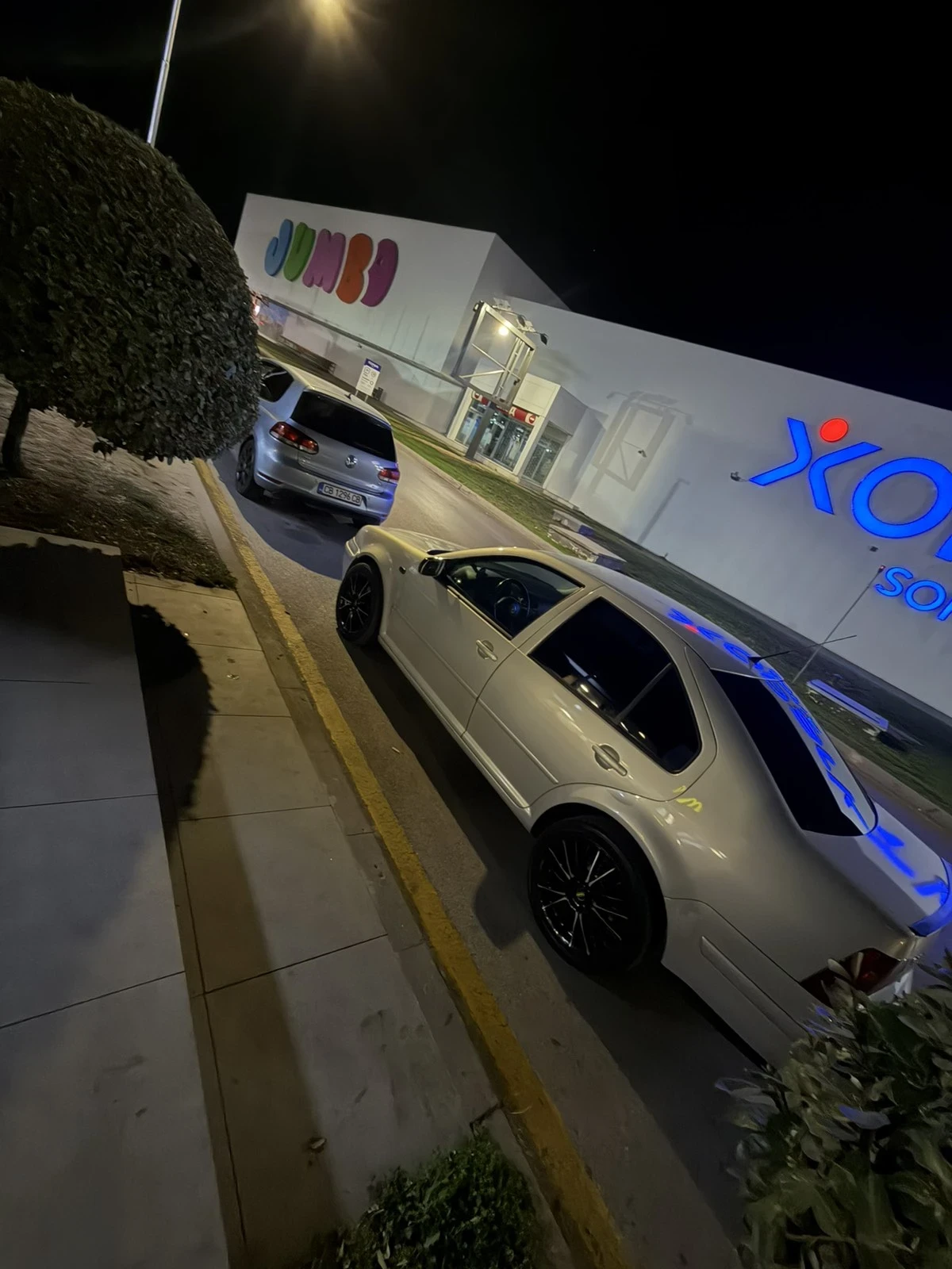VW Bora 2.3 VR 5, снимка 4 - Автомобили и джипове - 56508713