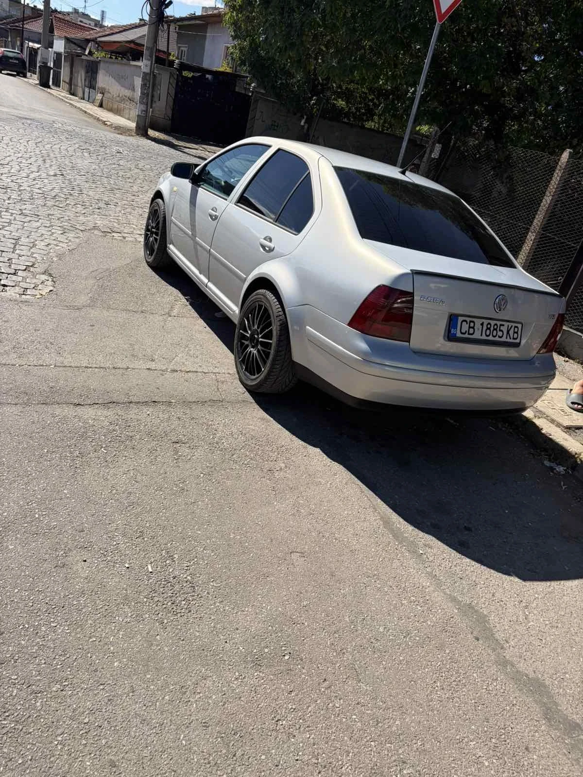 VW Bora 2.3 VR 5, снимка 11 - Автомобили и джипове - 56508713