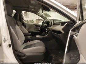 Toyota Rav4 2.5l Hybrid Xle, снимка 5