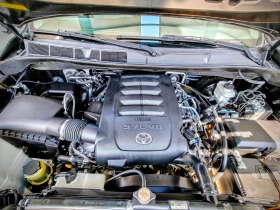 Toyota Sequoia 5.7 AWD Limited, снимка 12