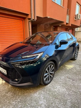 Toyota C-HR  Hybrid* Lounge* CAM* CarPlay* Full LED* Гаранция  - 64900 лв. / 33182.84 € - 89059078 4