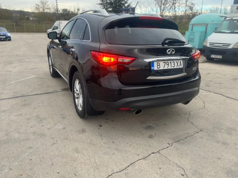 Infiniti Fx 35 Fx35 регистрирана, снимка 8 - Автомобили и джипове - 47918533