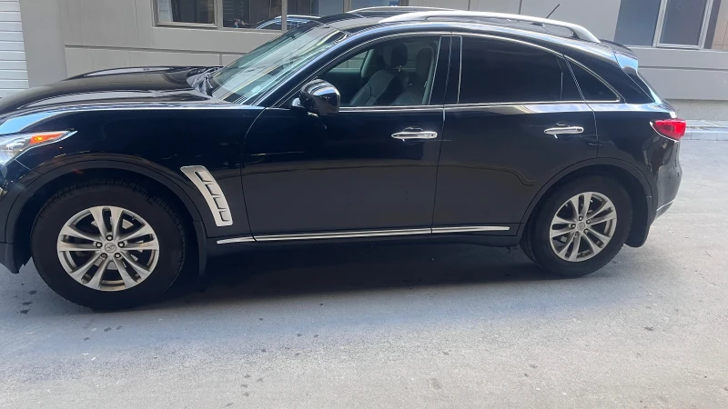 Infiniti Fx 35 Fx35 регистрирана, снимка 8 - Автомобили и джипове - 48821714