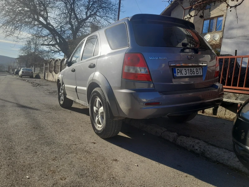 Kia Sorento, снимка 4 - Автомобили и джипове - 48102387