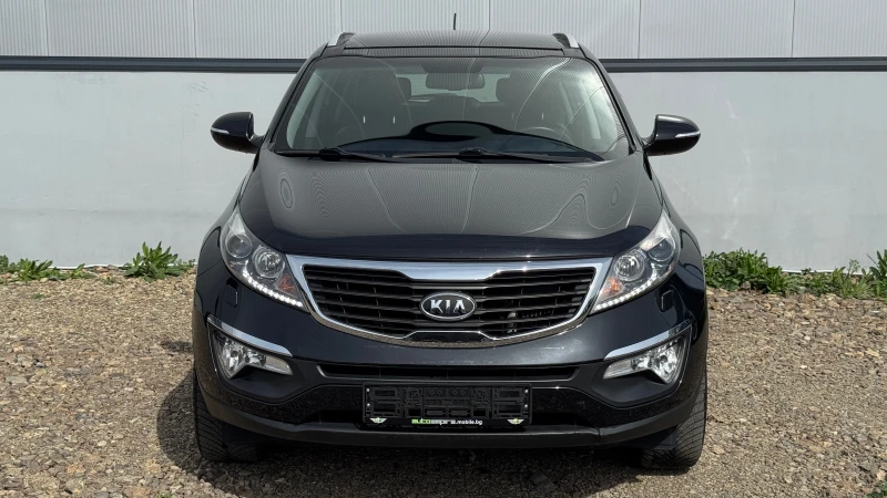 Kia Sportage 2.0 CRDi AWD &#127470;&#127481;, снимка 2 - Автомобили и джипове - 49654807