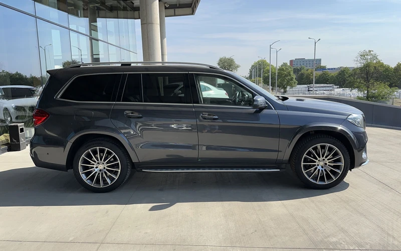 Mercedes-Benz GLS 500 4MATIC AMG, снимка 3 - Автомобили и джипове - 51692829